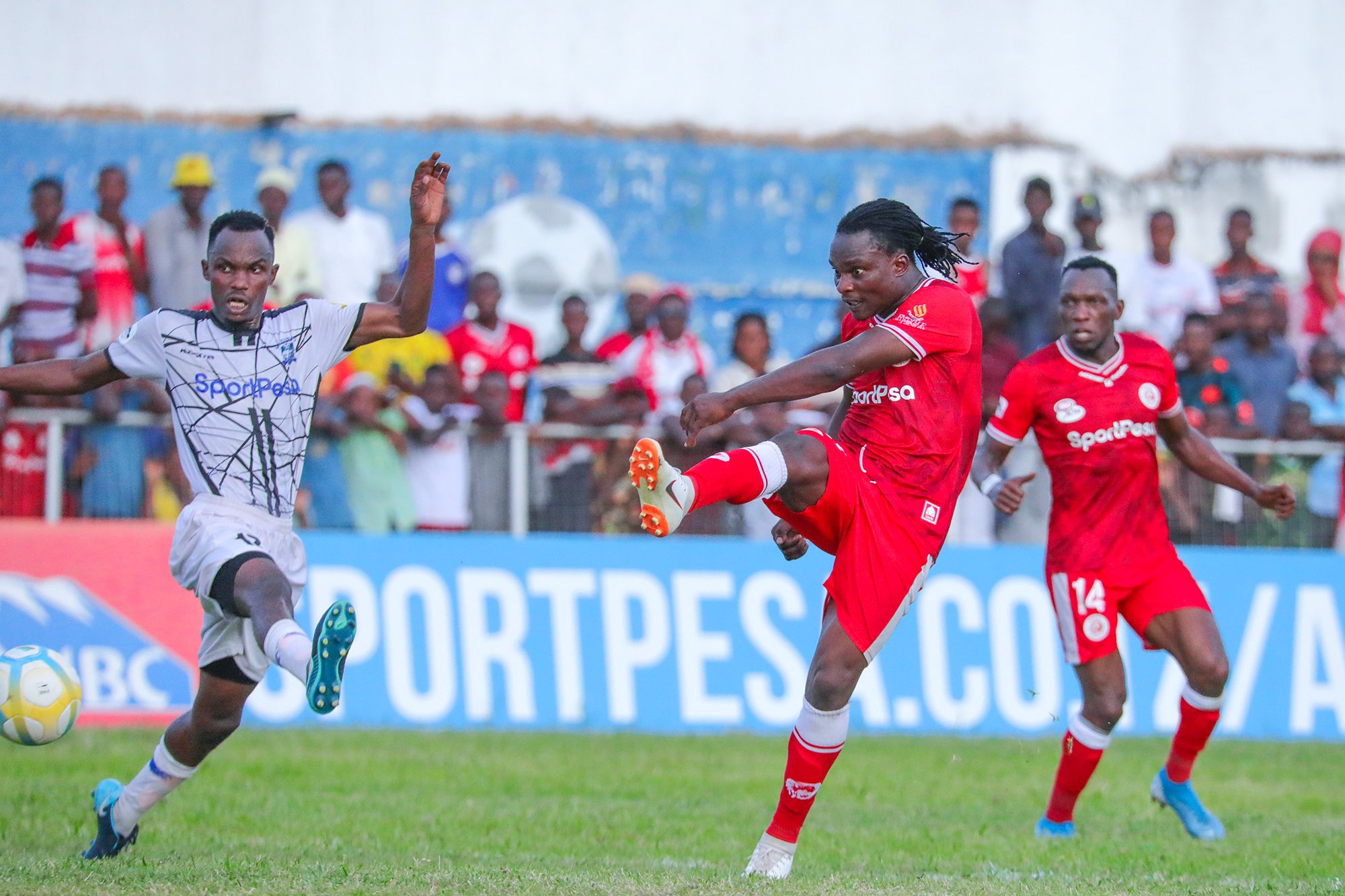 Le MCA veut Denis Kibu
